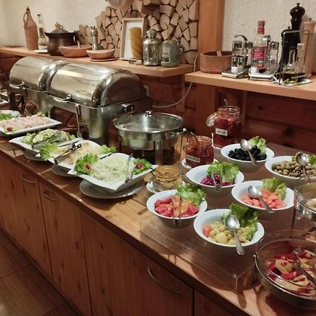 Hotel Board Jahorina Bagian luar foto