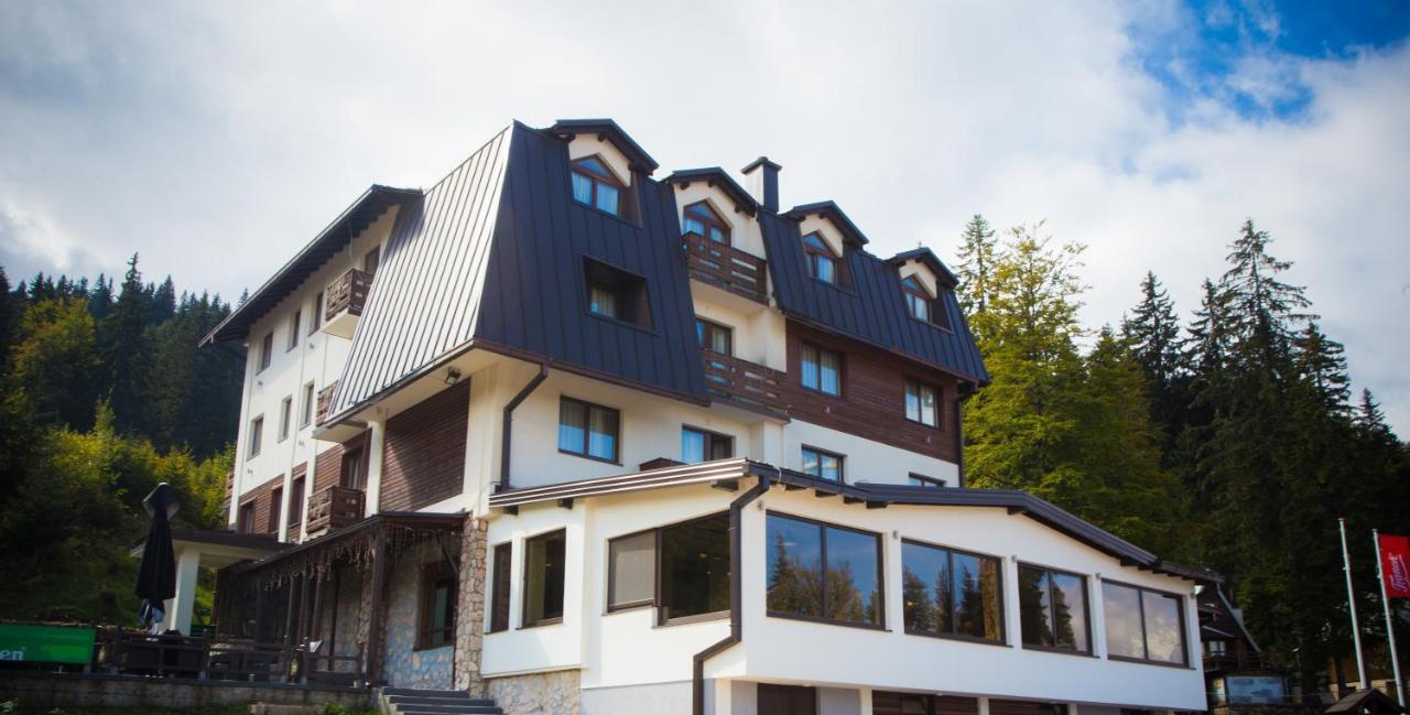 Hotel Board Jahorina Bagian luar foto