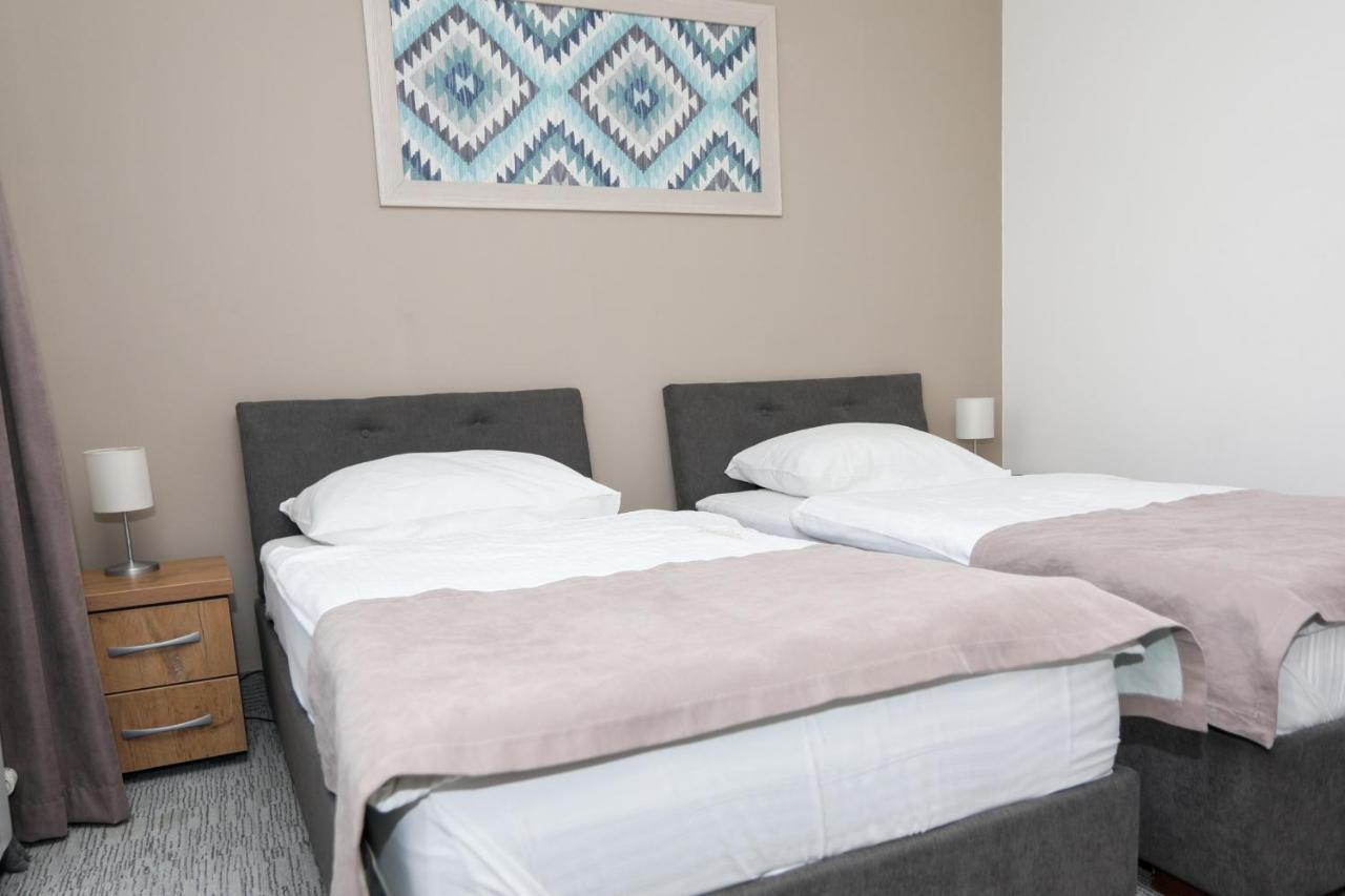 Hotel Board Jahorina Bagian luar foto