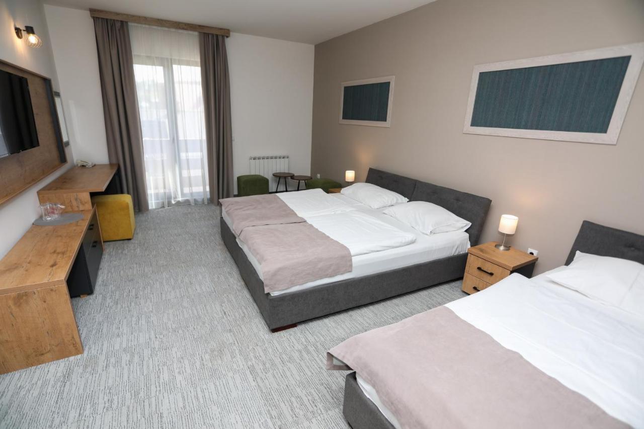 Hotel Board Jahorina Bagian luar foto