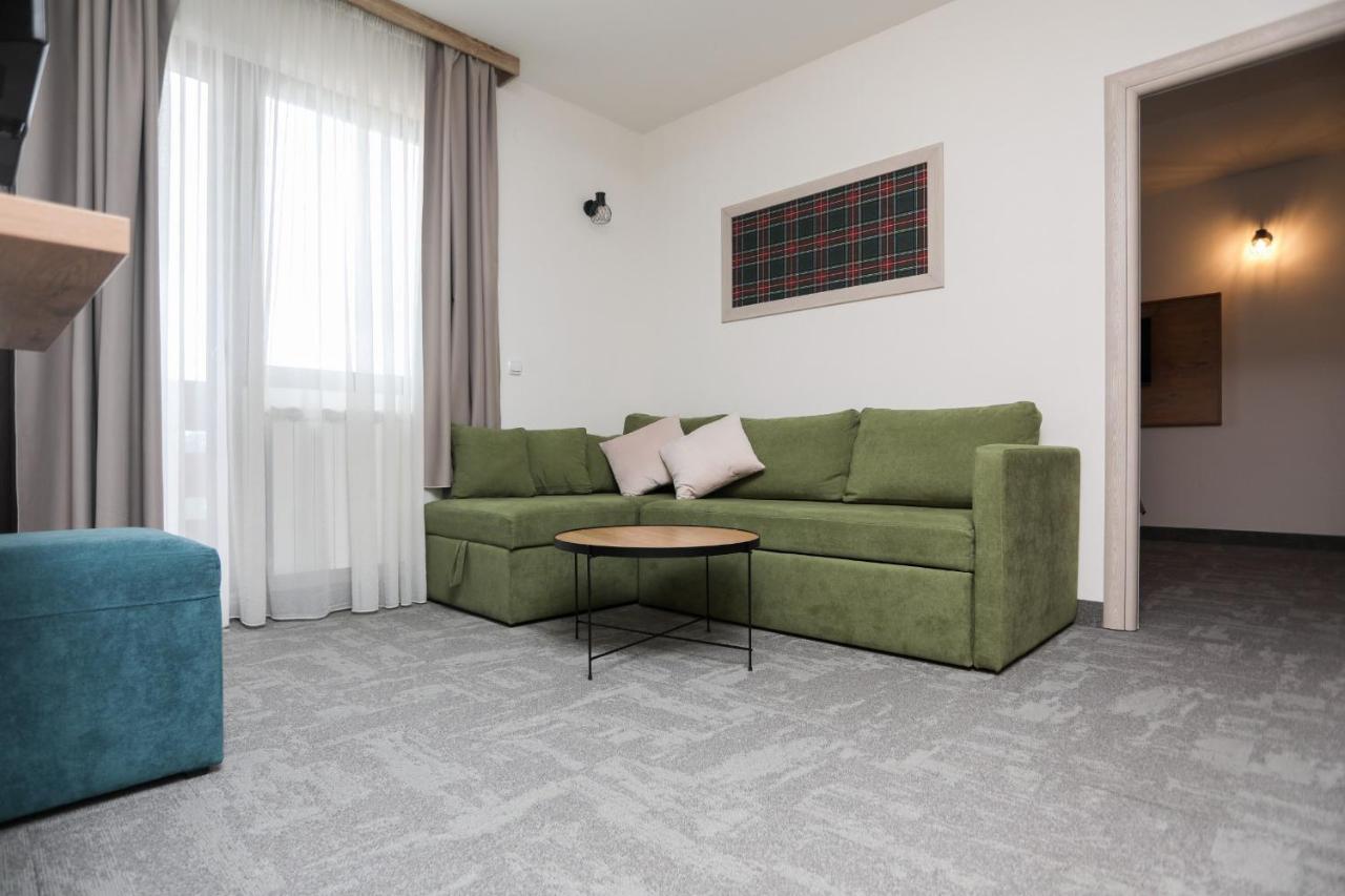 Hotel Board Jahorina Bagian luar foto